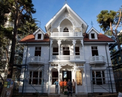 Cavit Paşa Köşkü