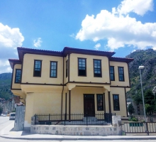 Sarı Konak