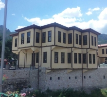 Sarı Konak